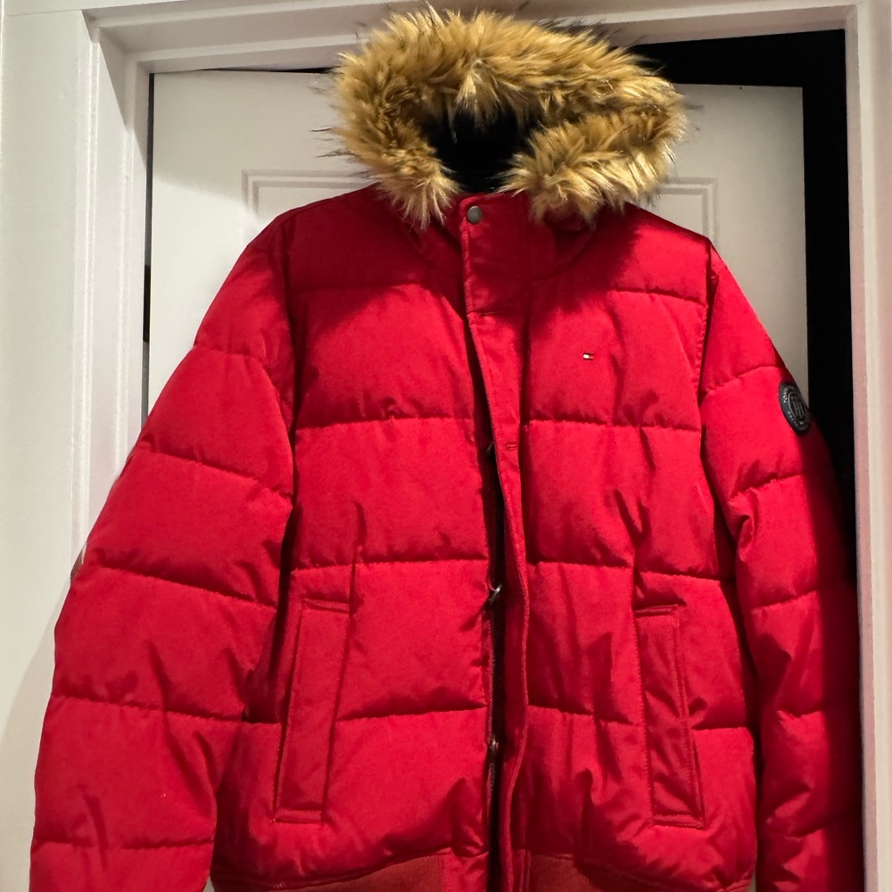 Tommy Hilfiger Red Puffer Jacket with Faux Fur Hood NEW w/o Tags